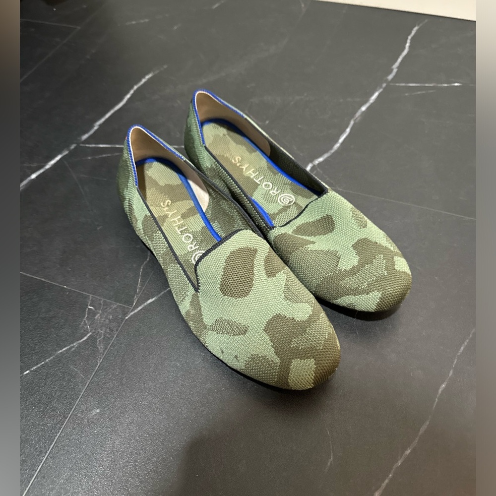 Loafer style Rothys